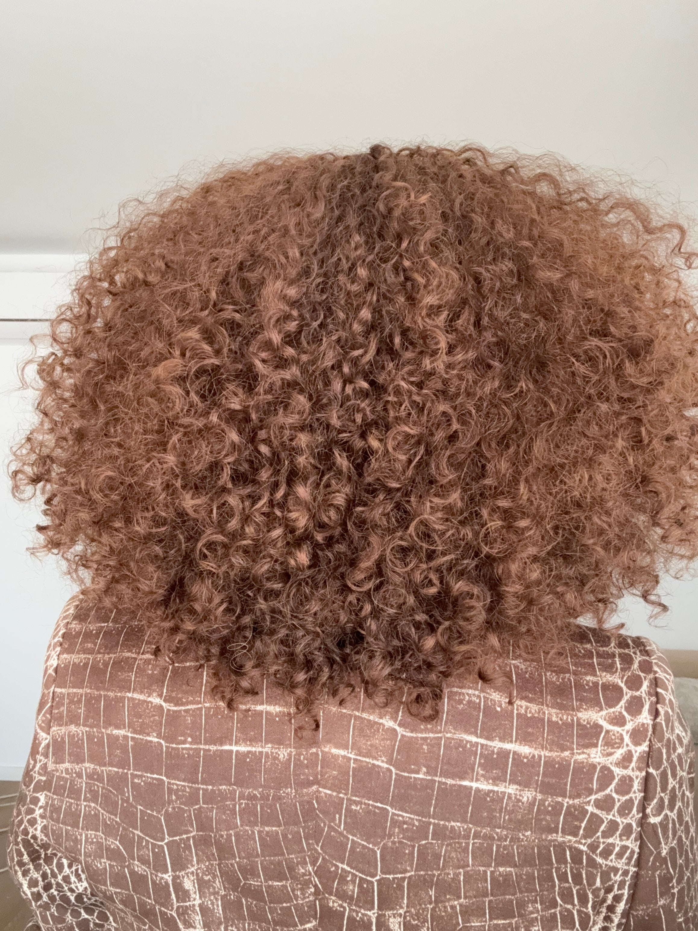 TIARA BROWN ( Curly 3c )